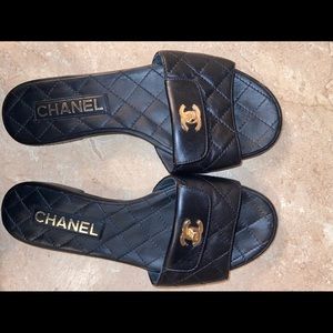 Chanel Lambskin Quilted Flats